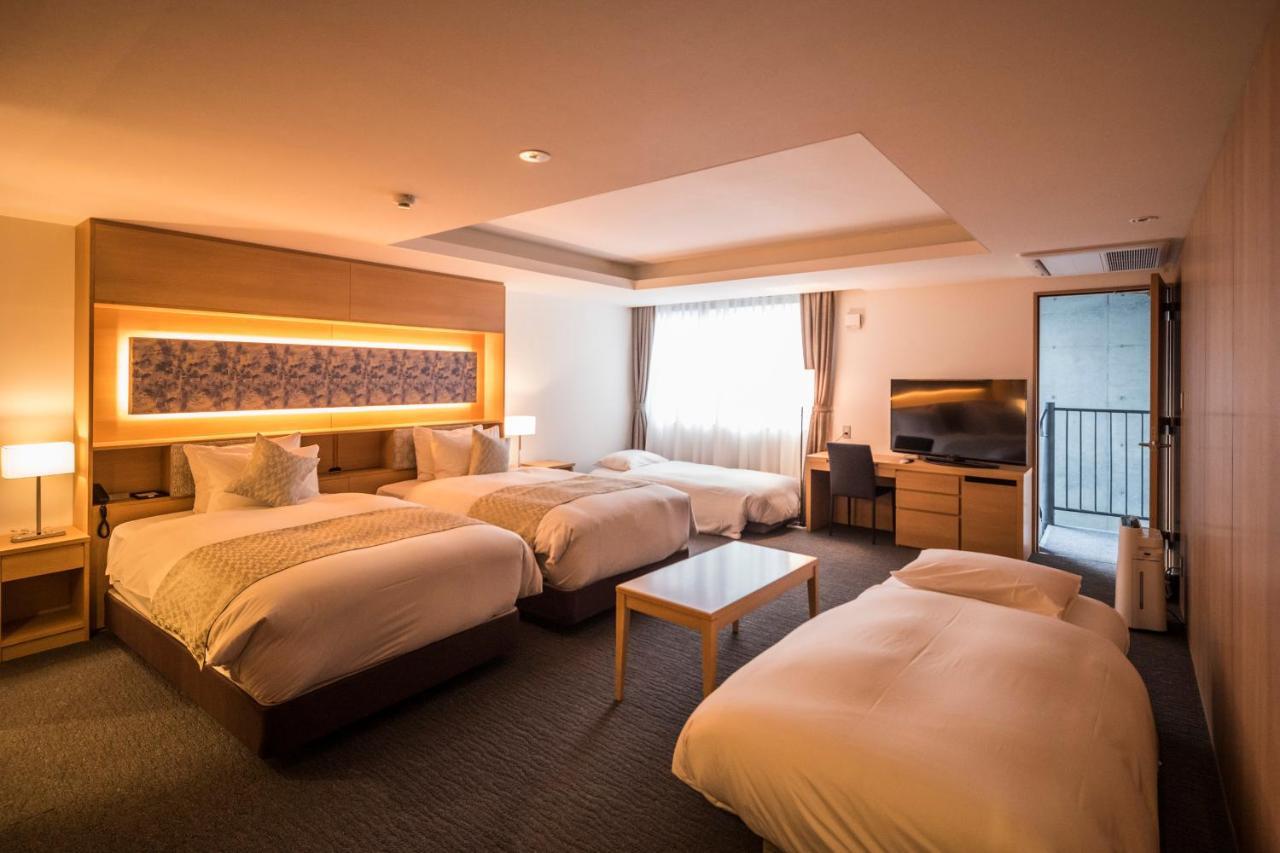 Kyoto Shijo Takakura Hotel Grandereverie Exterior photo