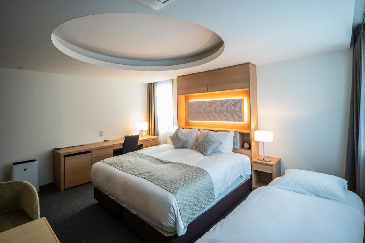 Kyoto Shijo Takakura Hotel Grandereverie Exterior photo